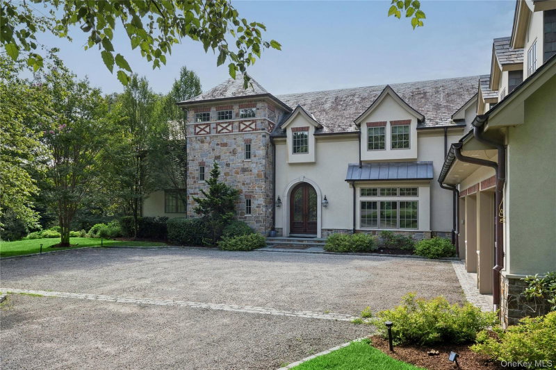 #510 Cedar Swamp Road