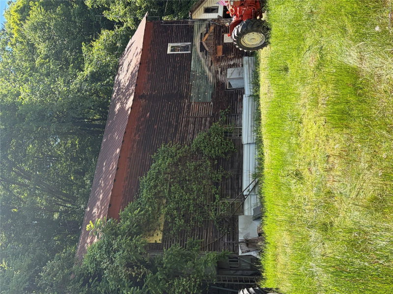 16 Beechwoods Road