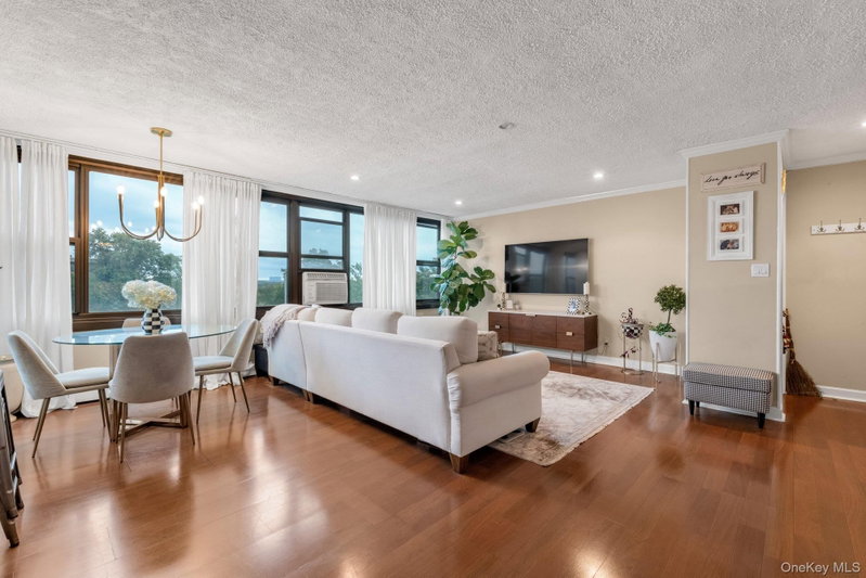 10-24 166 St. Street Unit 7C