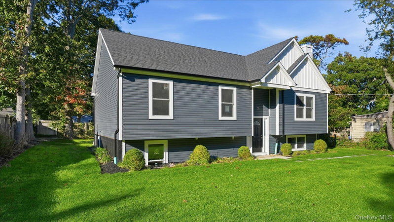 133B Shinnecock Avenue
