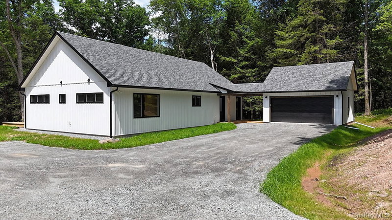 204 Country Road