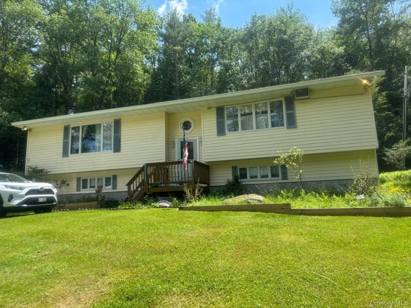 60 Highland Lake Road