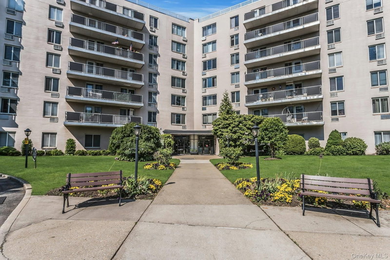 135 Post Avenue Unit 6B