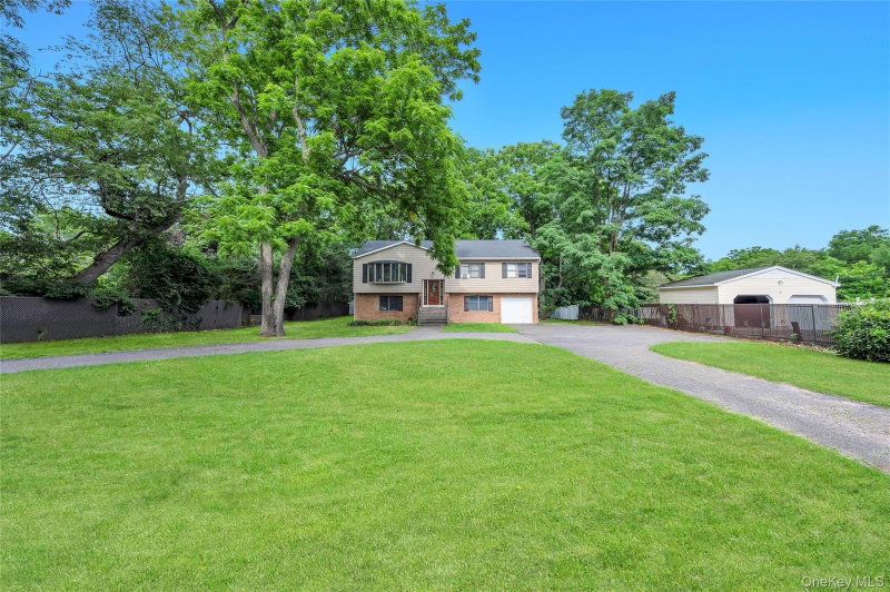 87 Holbrook Road