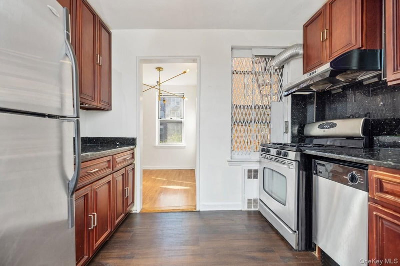 67-10 108th Street Unit 4A
