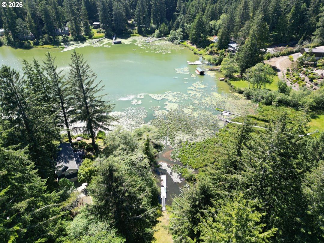 Listing photo 4 of 48, 83558 Kiechle Arm RD, Florence, OR, 97439