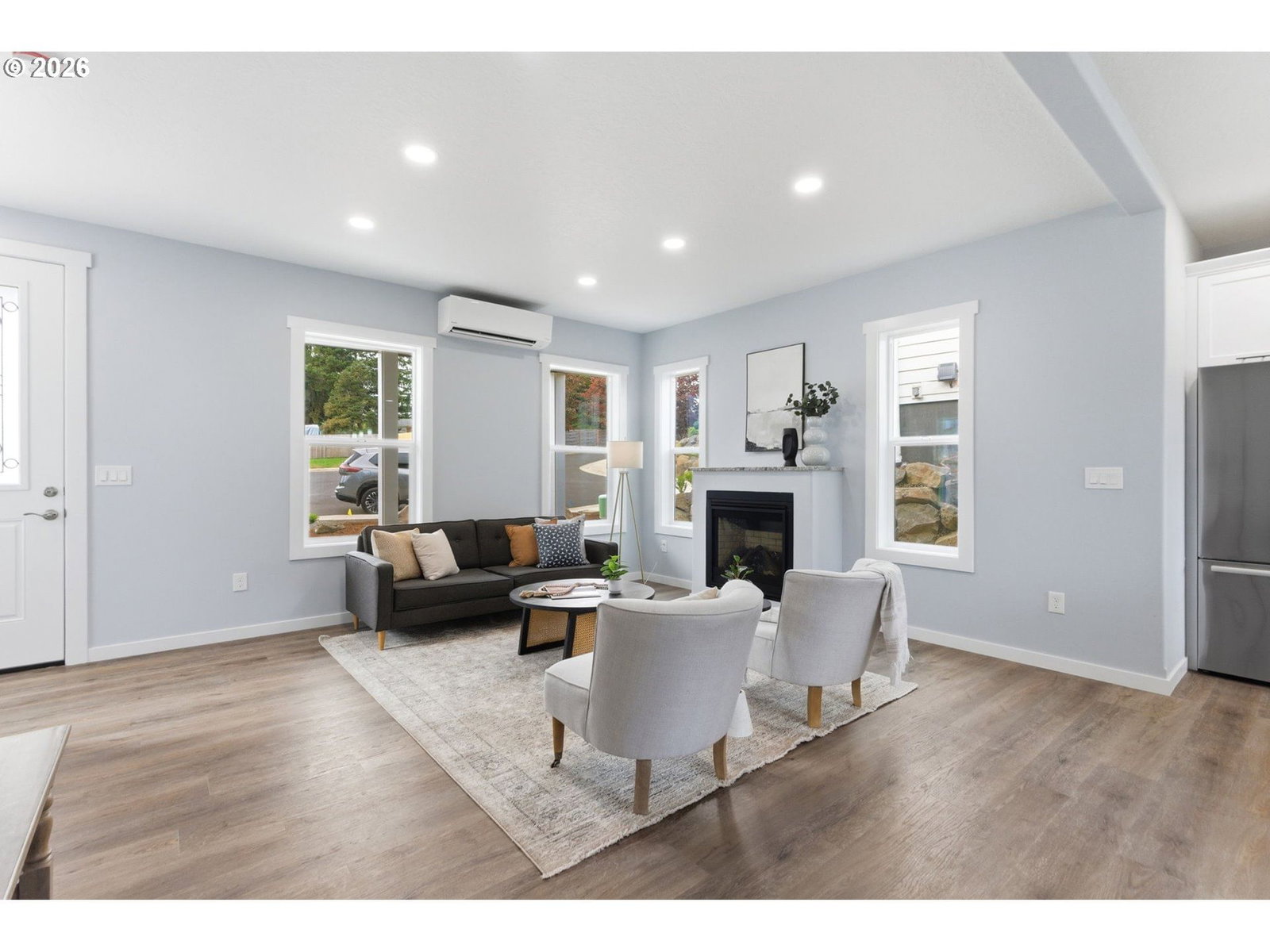 Listing photo 5 of 34, 372 SW GEORGE CT, Dundee, OR, 97115