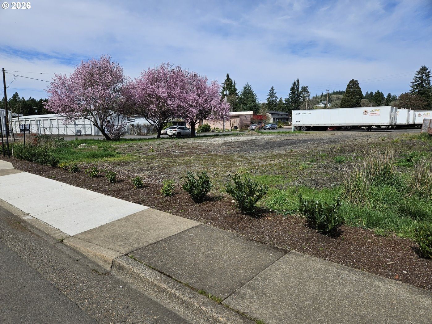 Listing photo 5 of 9, 815 APPLEGATE ST, Philomath, OR, 97370