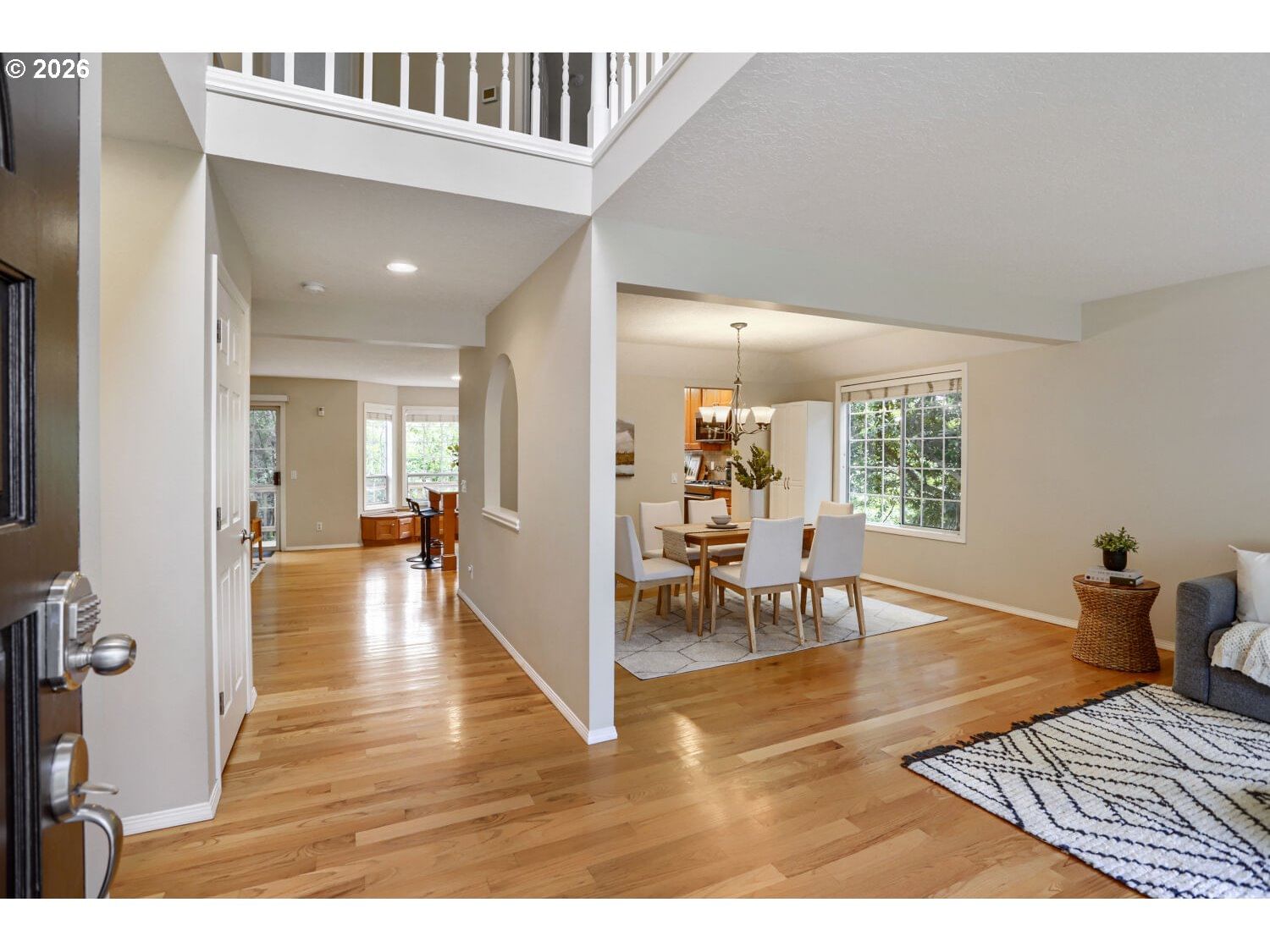 Listing photo 4 of 29, 13876 PROVINCIAL HILL DR, Lake Oswego, OR, 97035