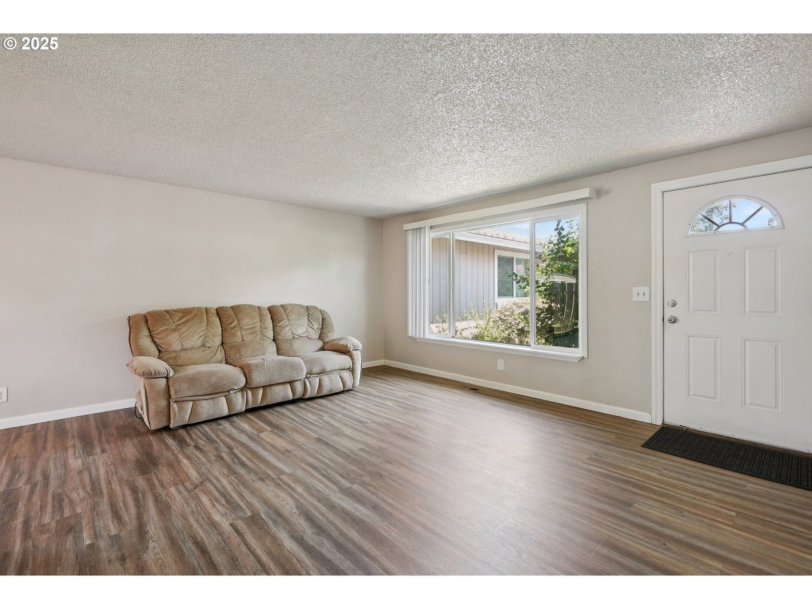 Listing photo 4 of 41, 1700 NE 231ST CT, Wood Village, OR, 97060