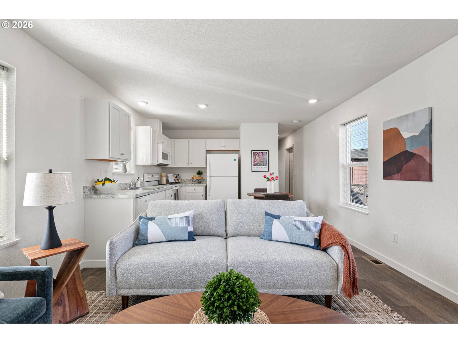 Listing photo 4 of 14, 1085 W 1ST AVE #R, Junction City, OR, 97448