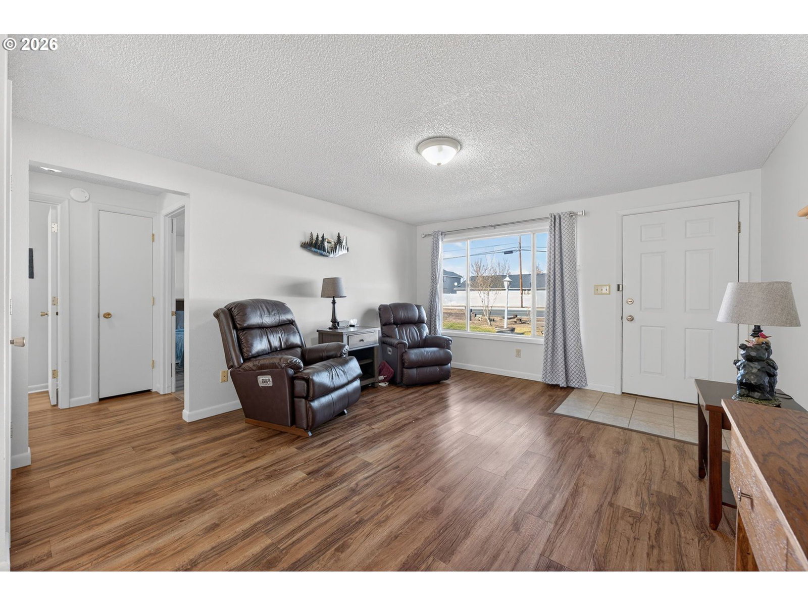 Listing photo 4 of 41, 2412 SW WICKIUP AVE, Redmond, OR, 97756