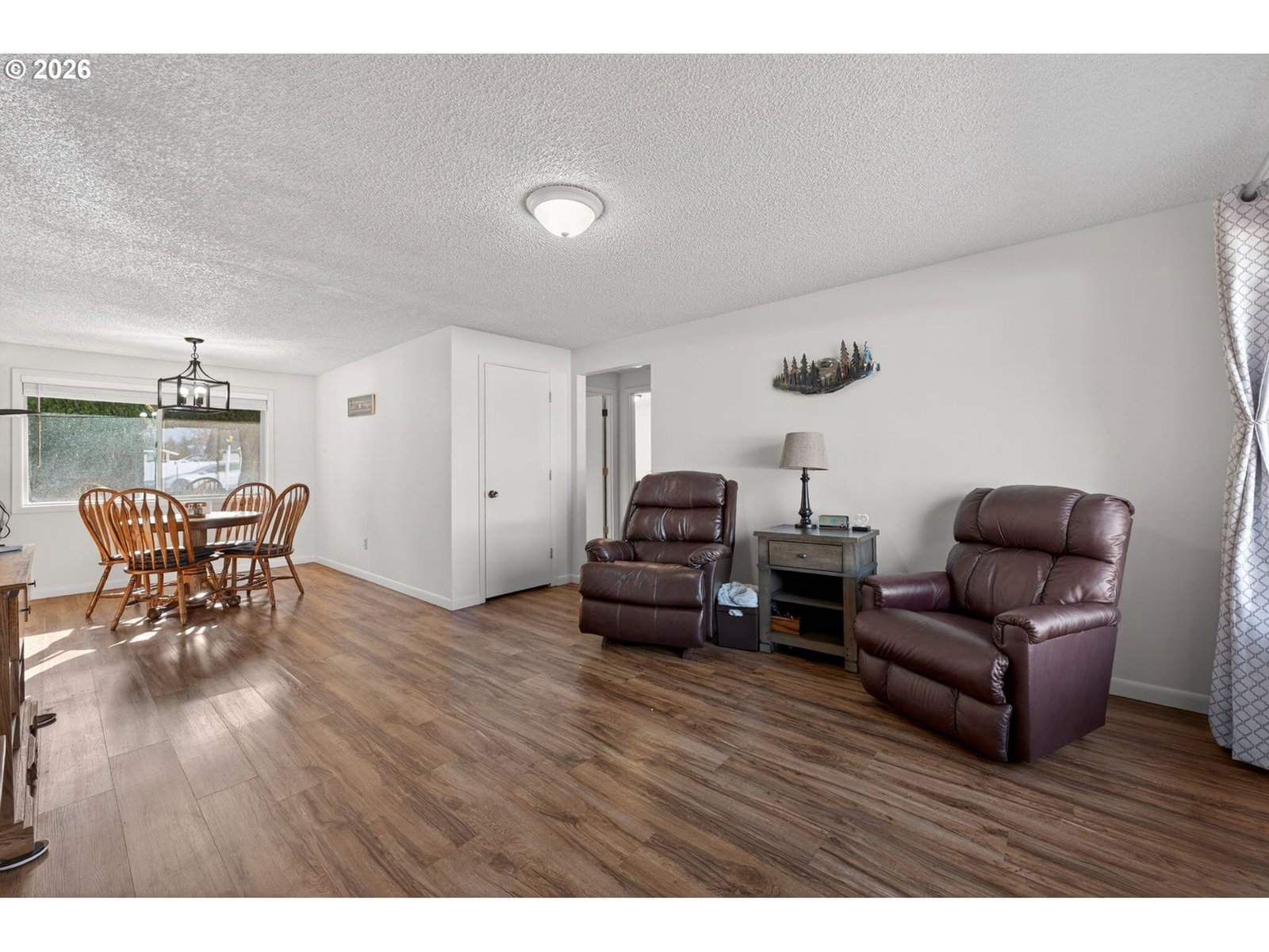 Listing photo 5 of 41, 2412 SW WICKIUP AVE, Redmond, OR, 97756