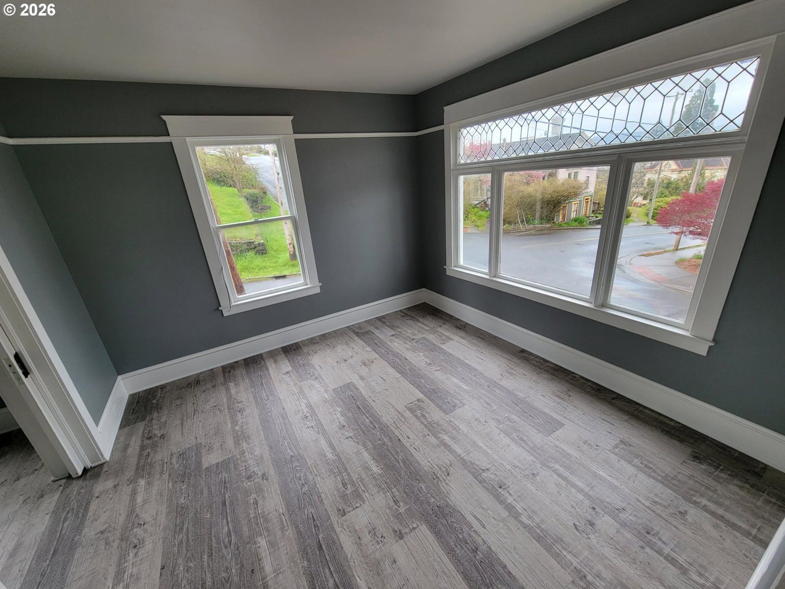 Listing photo 5 of 16, 811 FRANKLIN AVE, Astoria, OR, 97103