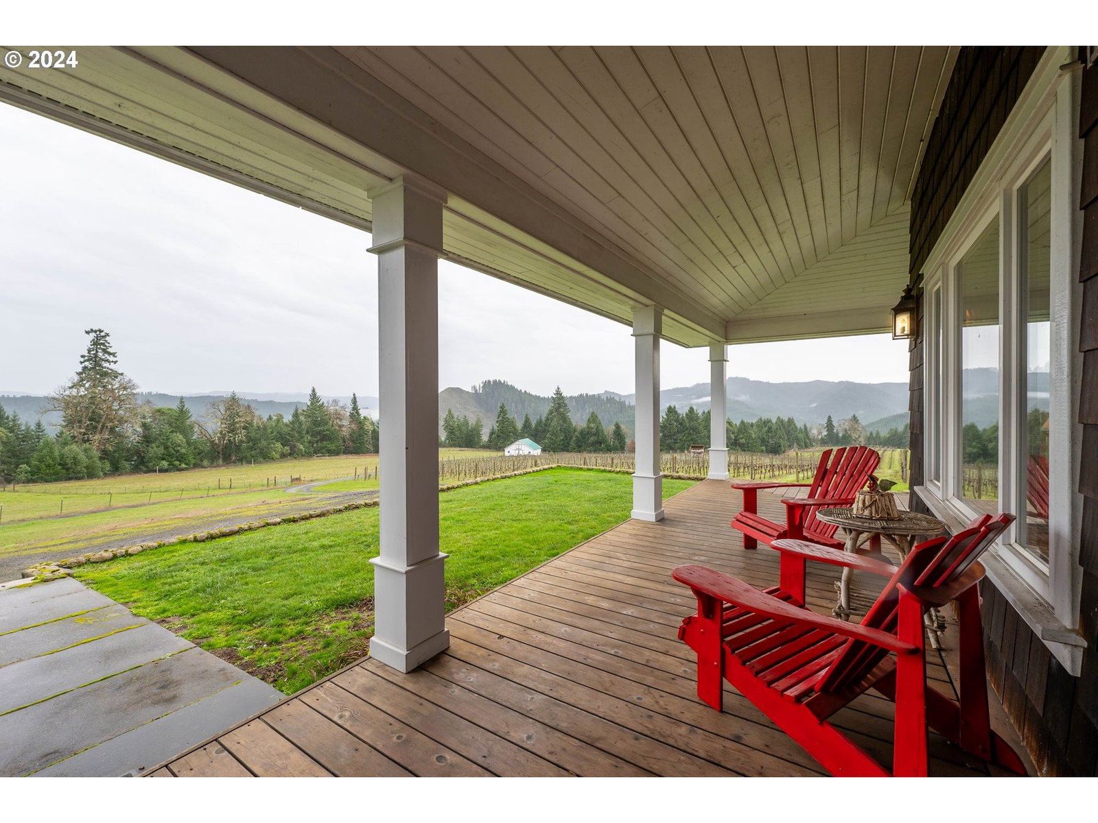Listing photo 5 of 48, 841 SKELLY RD, Yoncalla, OR, 97499