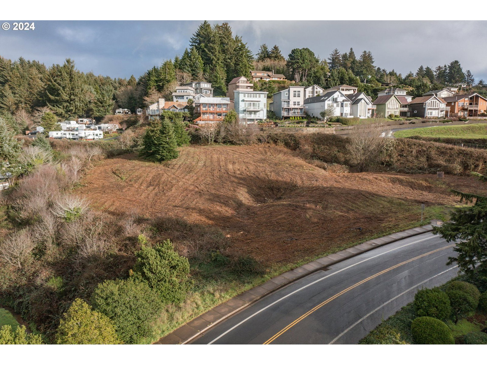 Listing photo 4 of 20, 1005 SE BAY BLVD, Newport, OR, 97365