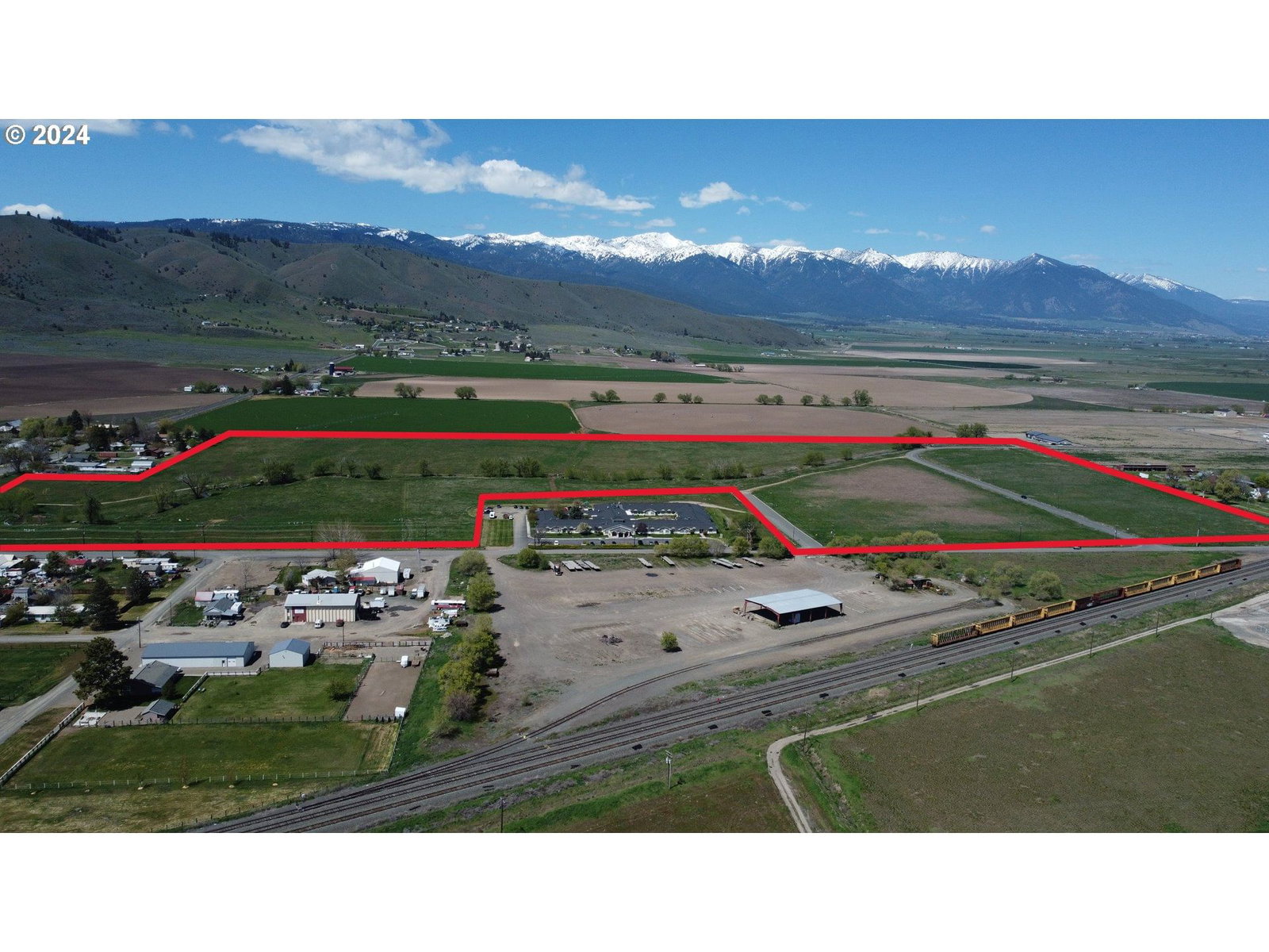 Listing photo 5 of 10, 0 17th Street, Baker City, OR, 97814