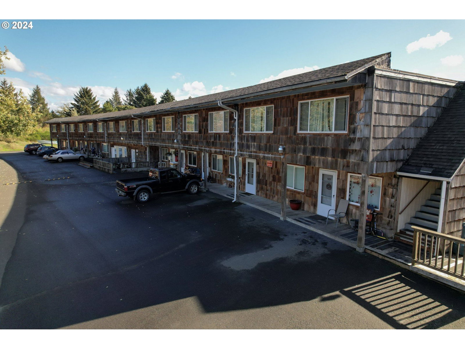 Listing photo 4 of 18, 4253 Hwy 101 N, Gearhart, OR, 97138