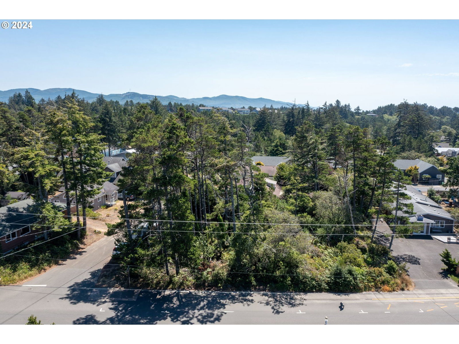 Listing photo 5 of 7, Laneda at 4th Place, Manzanita, OR, 97130
