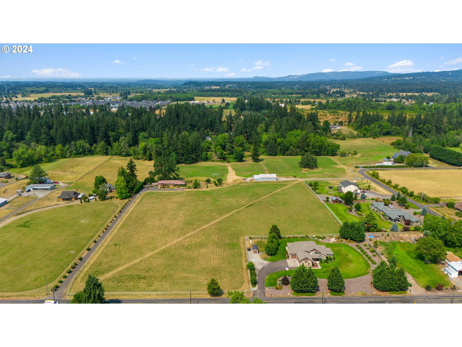 Listing photo 4 of 48, 18908 NE 65TH ST, Vancouver, WA, 98682