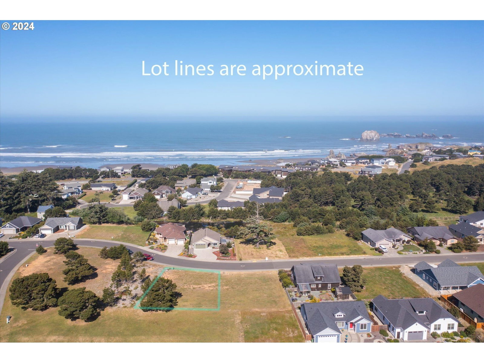 Listing photo 4 of 15, 2732 Lincoln AVE SW #500, Bandon, OR, 97411
