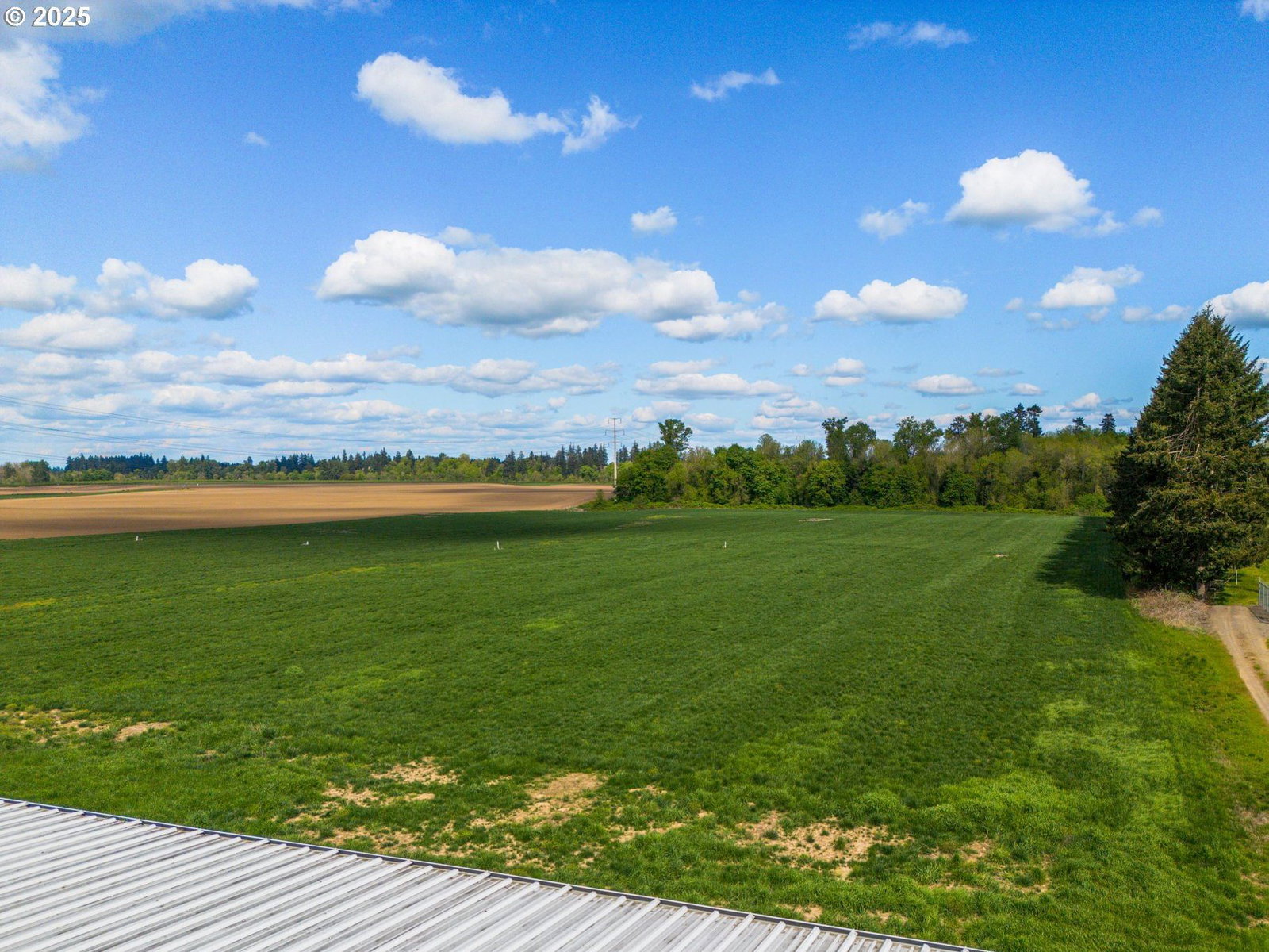Listing photo 4 of 14, Windsor Island RD N, Keizer, OR, 97303