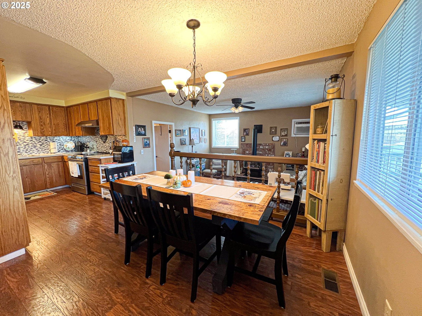 Listing photo 4 of 34, 1225 B ST, Fossil, OR, 97830