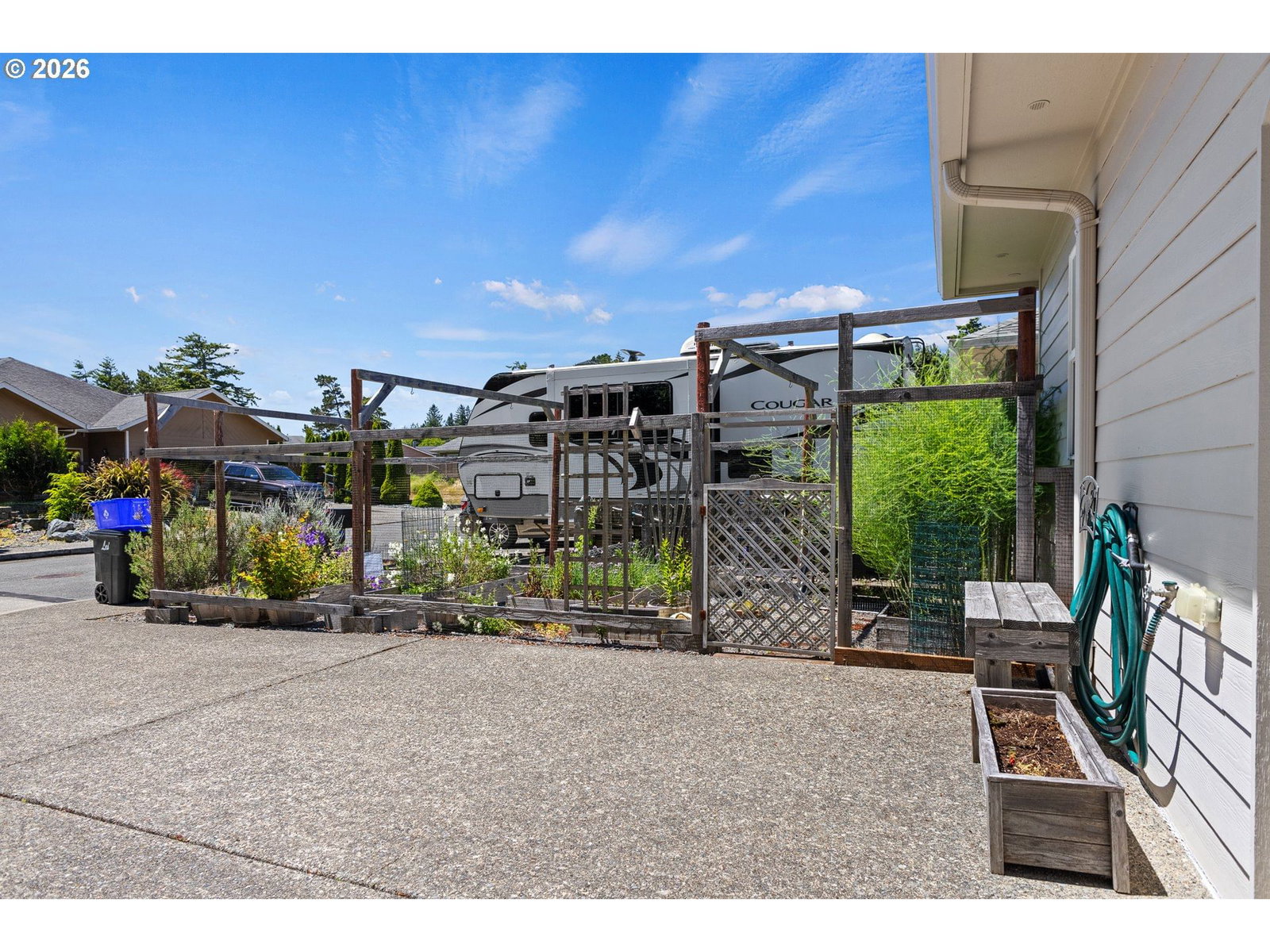Listing photo 4 of 37, 786 EDWARDS AVE, Coos Bay, OR, 97420