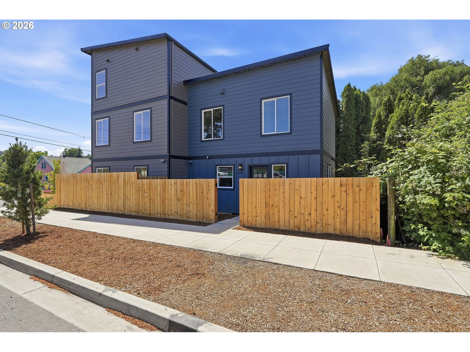Listing photo 4 of 29, 2701 SE 85th AVE #B, Portland, OR, 97266
