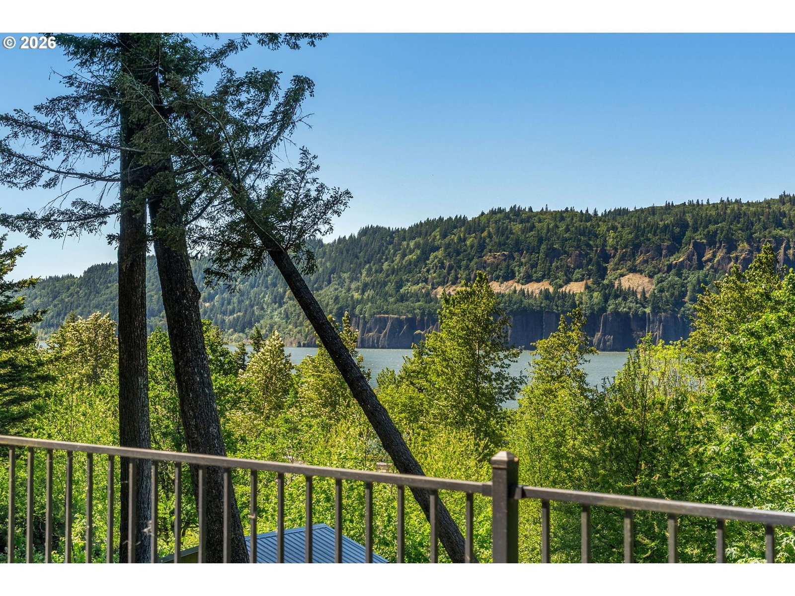 Listing photo 4 of 48, 47645 E COLUMBIA RIVER HWY, Corbett, OR, 97019