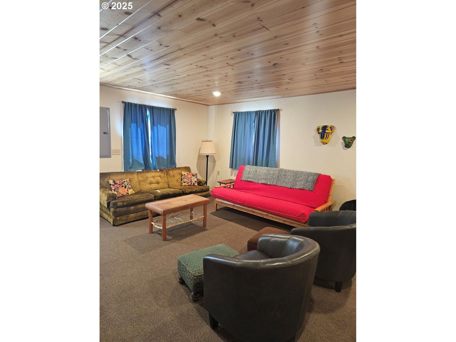 Listing photo 4 of 14, 970 2ND ST, North Powder, OR, 97867