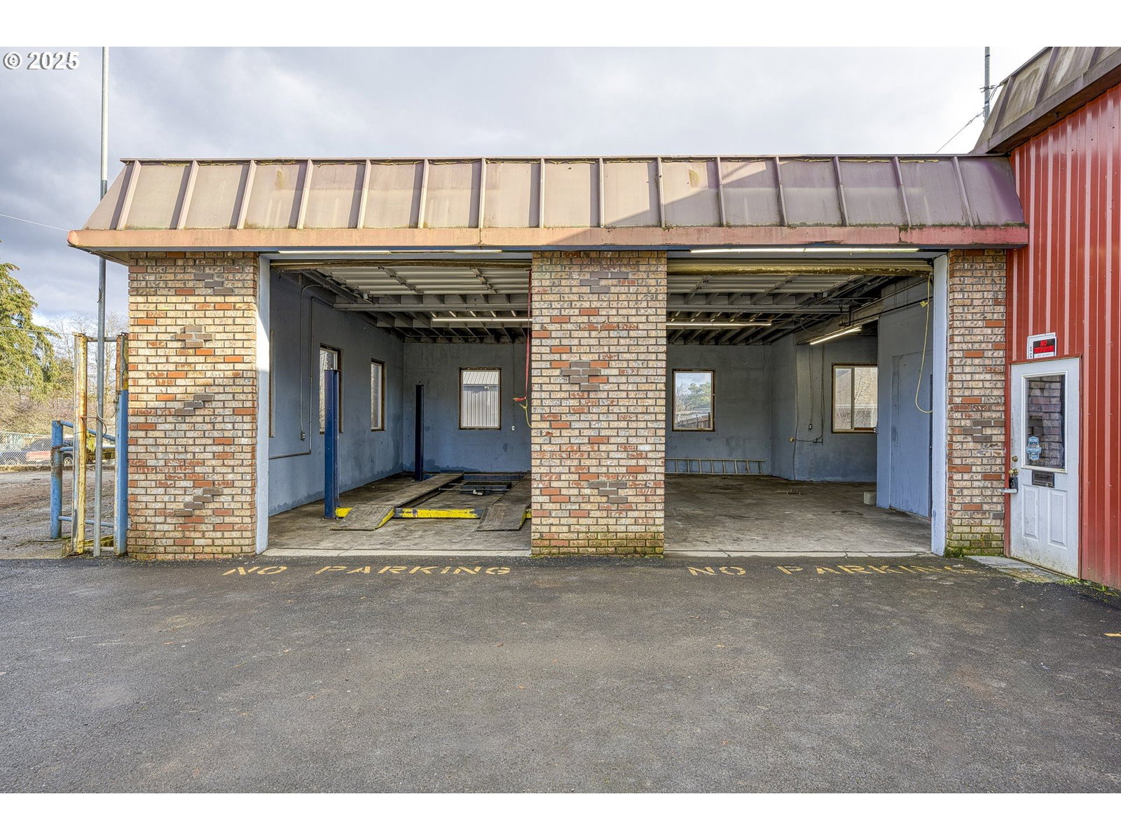 Listing photo 5 of 48, 452 SE MAIN ST, Willamina, OR, 97396