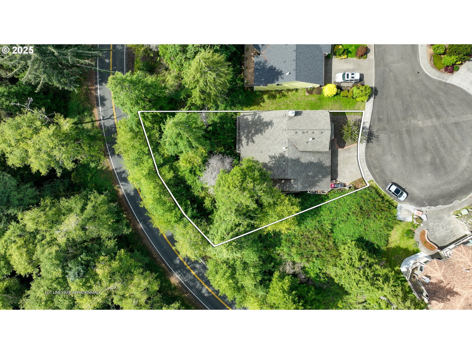 Listing photo 4 of 38, 2344 ROYAL VIEW DR, Seaside, OR, 97138