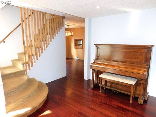 Listing photo 4 of 48, 875 PARK DR, Vernonia, OR, 97064