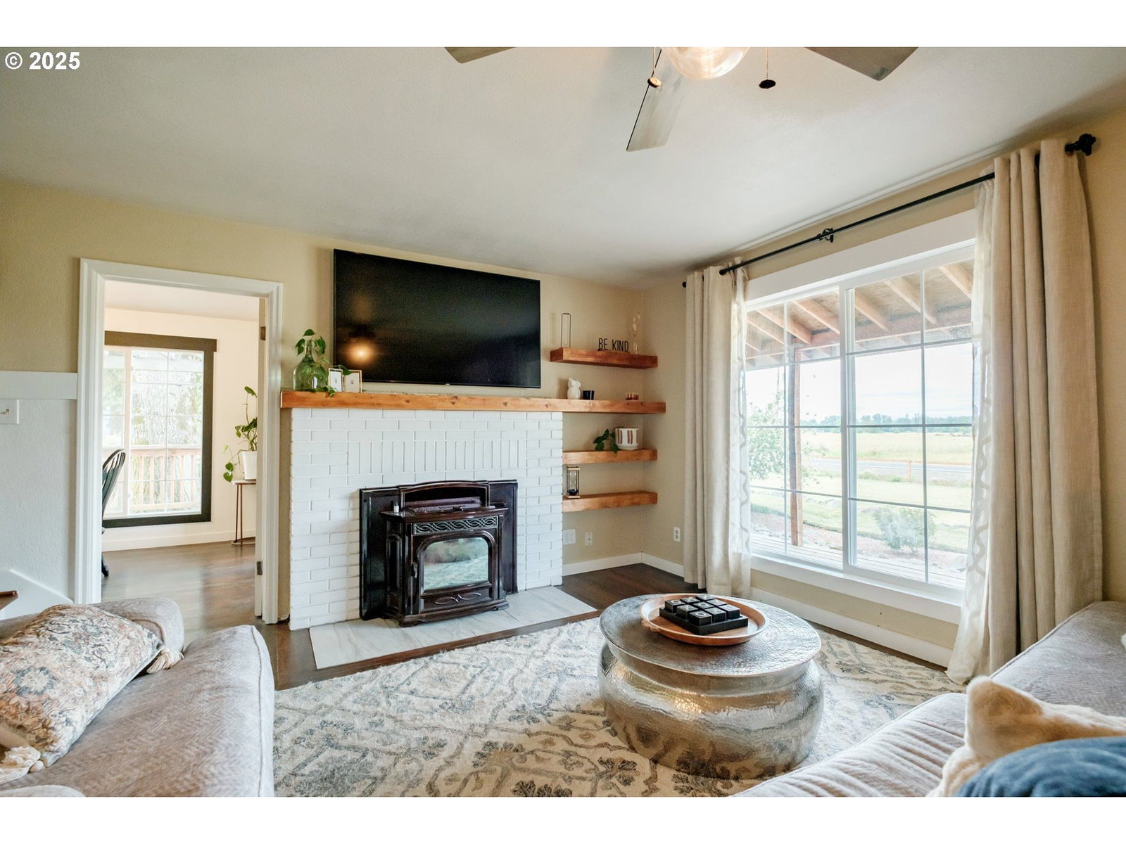 Listing photo 5 of 48, 37929 KELLY RD, Scio, OR, 97374
