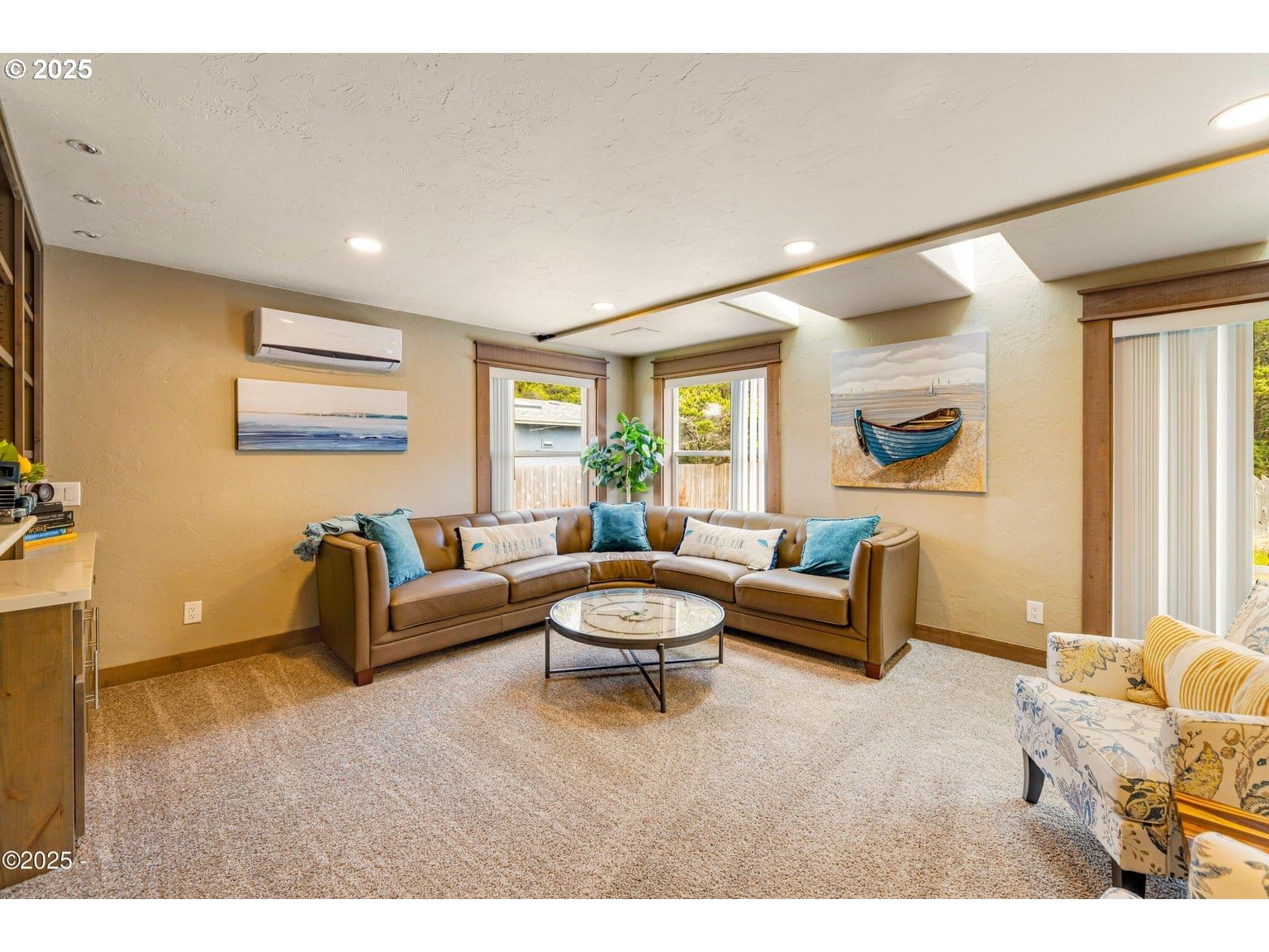 Listing photo 4 of 48, 1201 NW BAYSHORE DR, Waldport, OR, 97394