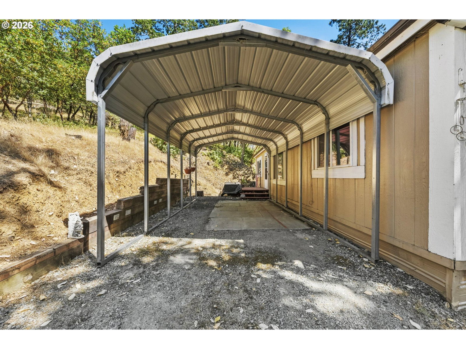 Listing photo 4 of 47, 2263 CANYONVILLE RIDDLE RD, Riddle, OR, 97469