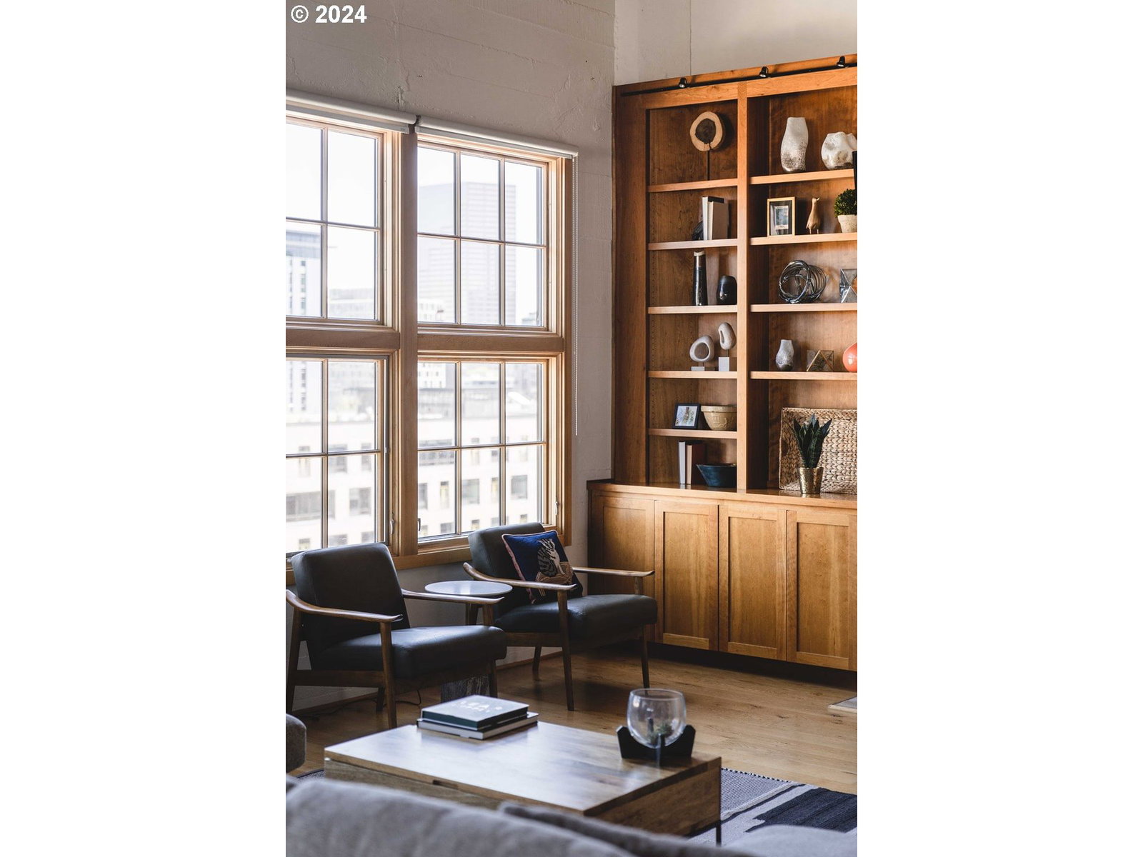 Listing photo 4 of 46, 1420 NW LOVEJOY ST #703, Portland, OR, 97209