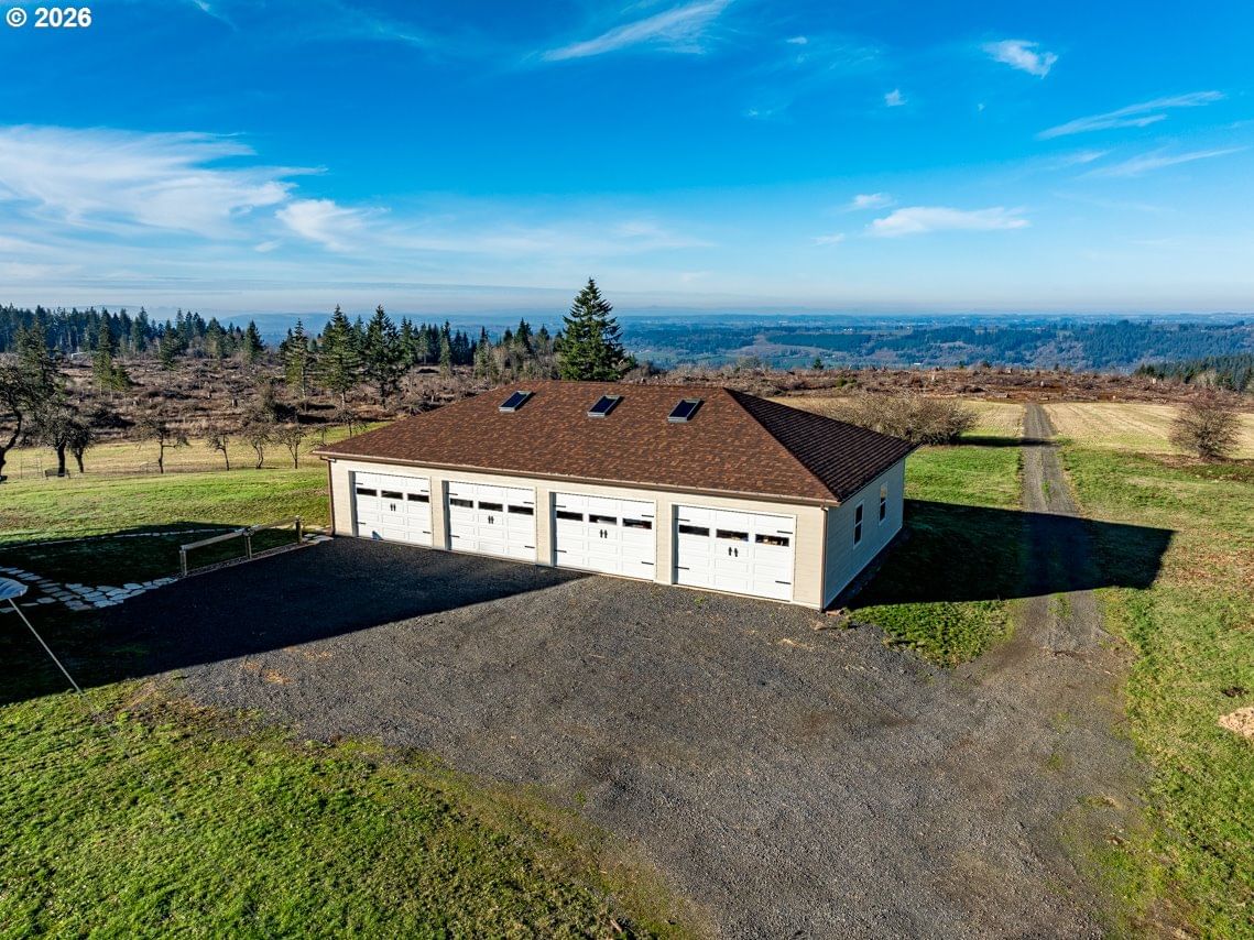 Listing photo 4 of 48, 42172 RODGERS MOUNTAIN LOOP, Scio, OR, 97374