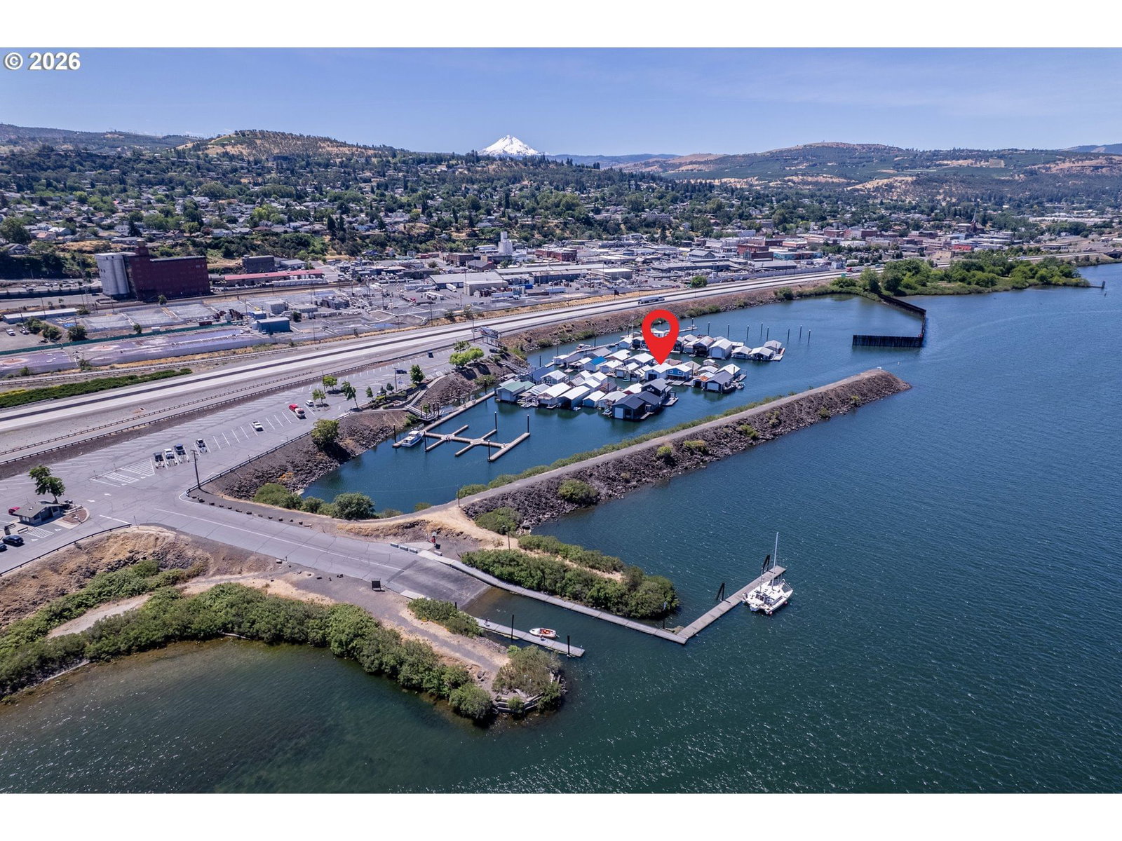 Listing photo 4 of 43, 101 N BOAT BASIN RD #B 16, The Dalles, OR, 97058