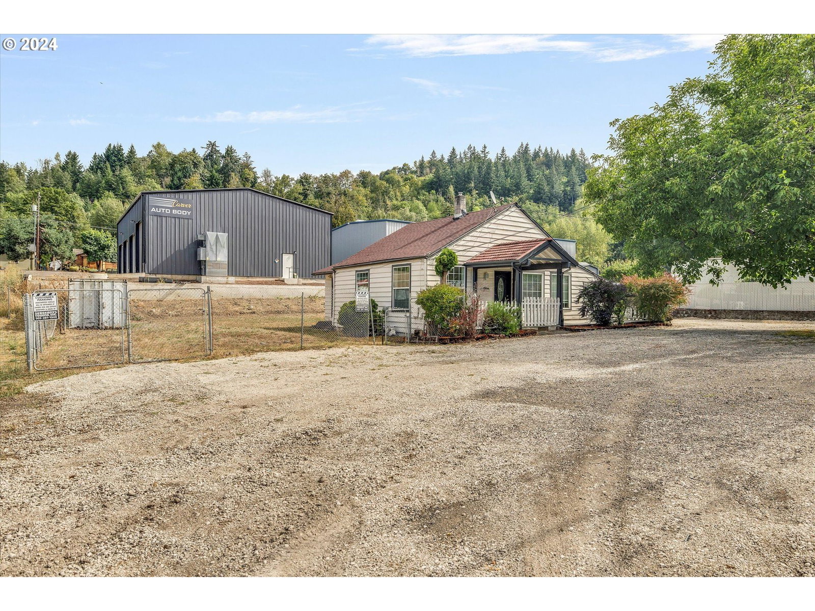 Listing photo 4 of 40, 16265 SE HIGHWAY 224, Damascus, OR, 97089