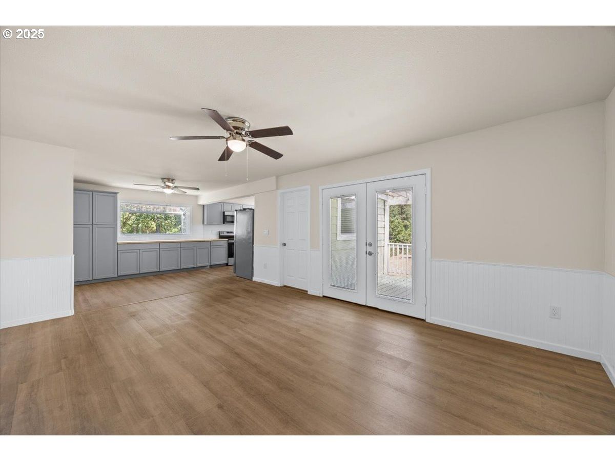 Listing photo 4 of 27, 181 OAK HOLLOW LN, Riddle, OR, 97469