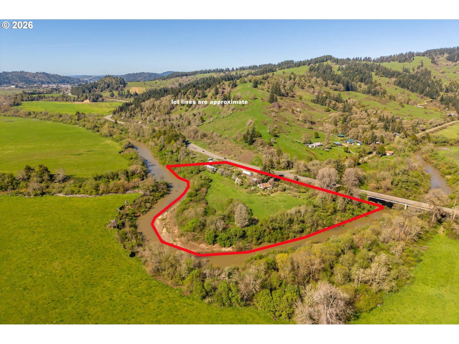 Listing photo 5 of 48, 14982 HIGHWAY 42, Myrtle Point, OR, 97458