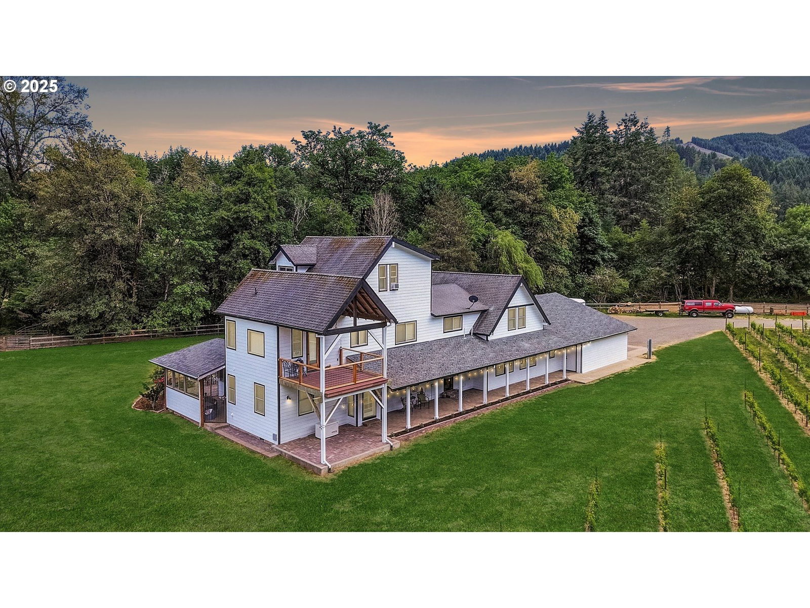 Listing photo 5 of 48, 47266 SW CARPENTER CREEK RD, Forest Grove, OR, 97116