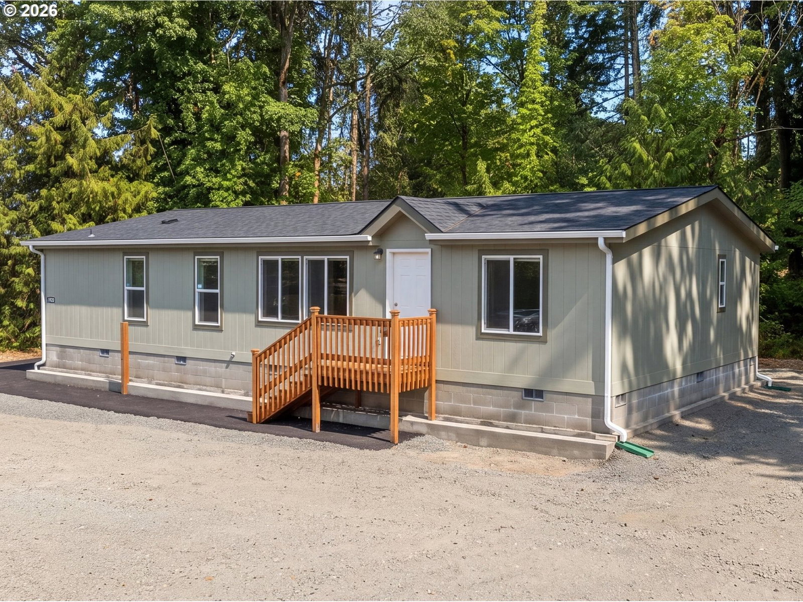 Listing photo 4 of 37, 1920 Grade ST, Kelso, WA, 98626