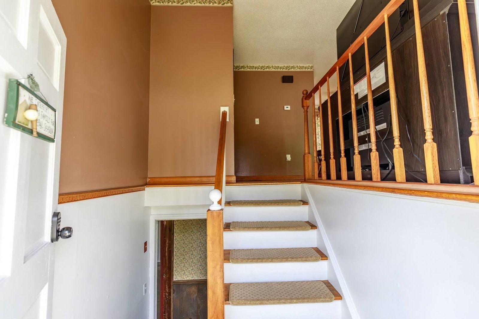48 Carriage Hill Road, Brattleboro, VT 05301 photo 2