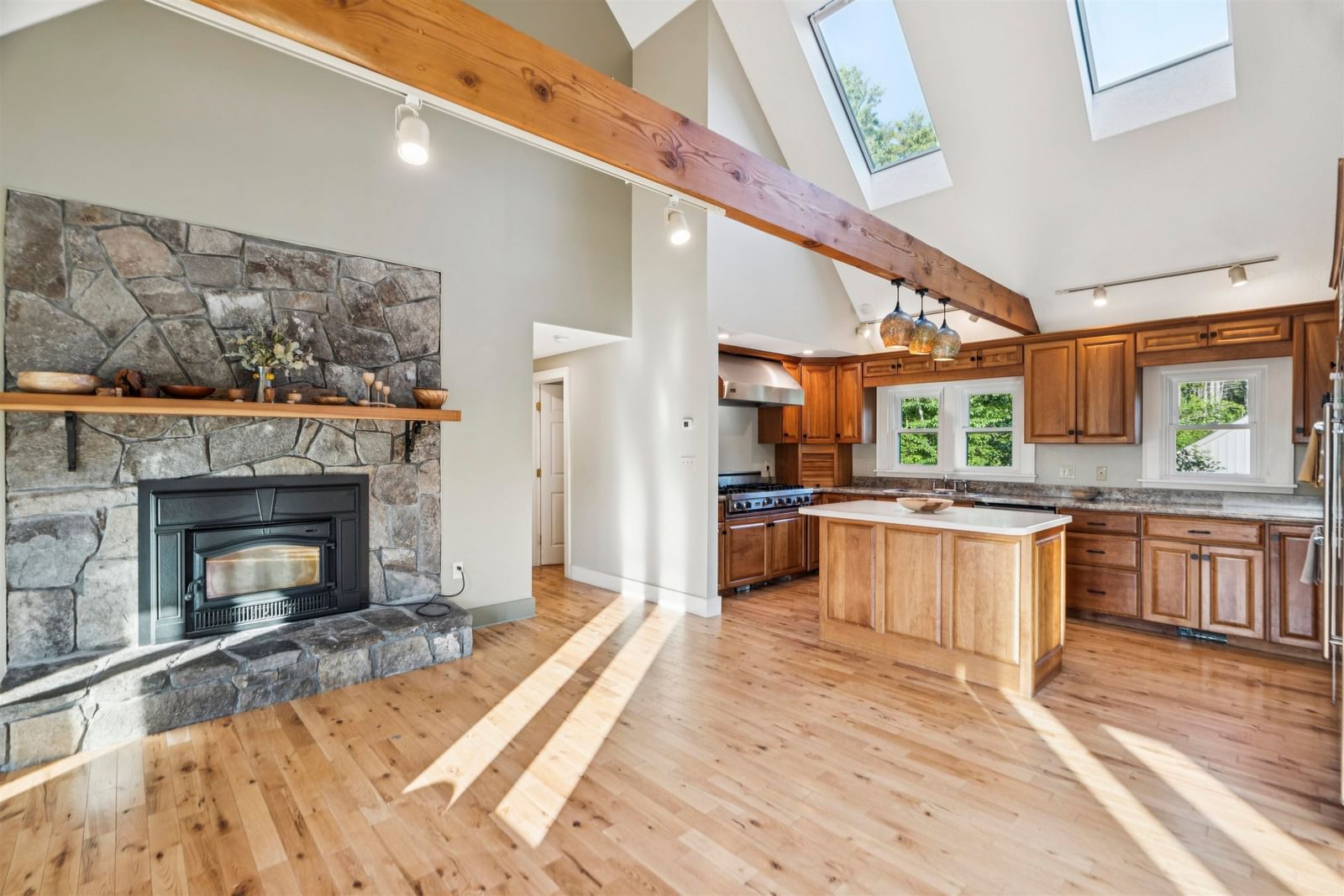 184 Hartland Hill Road, Hartland, VT 05048 photo 3