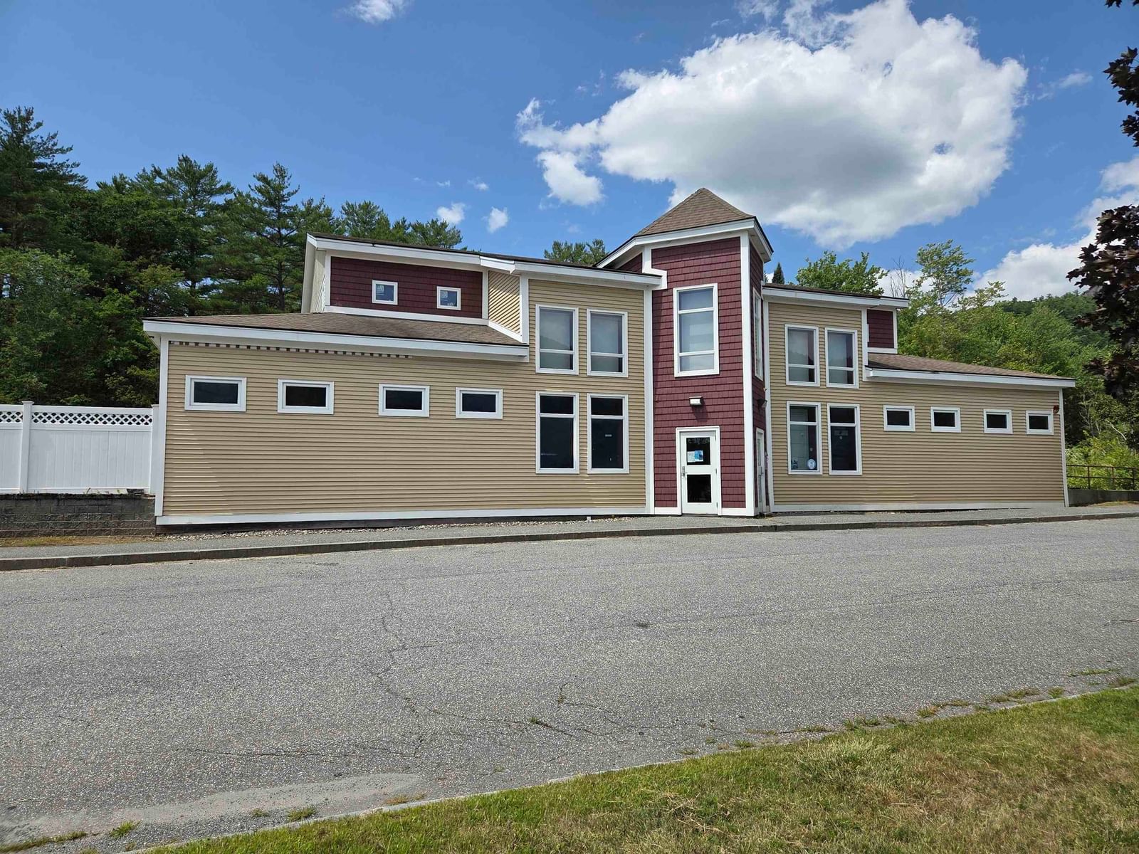 77 Etna Road, Lebanon, NH 03766 photo 3