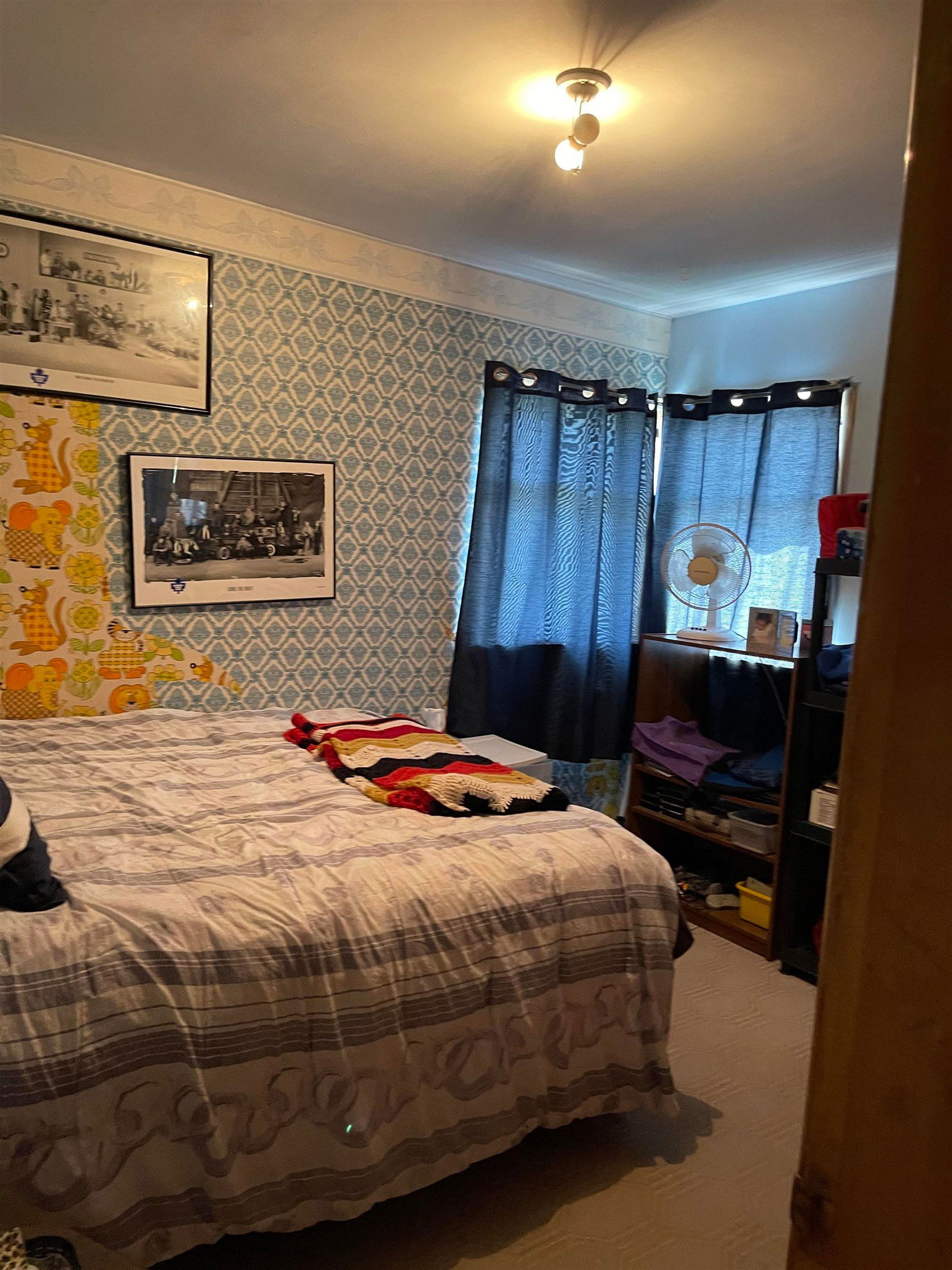 Listing Image 11