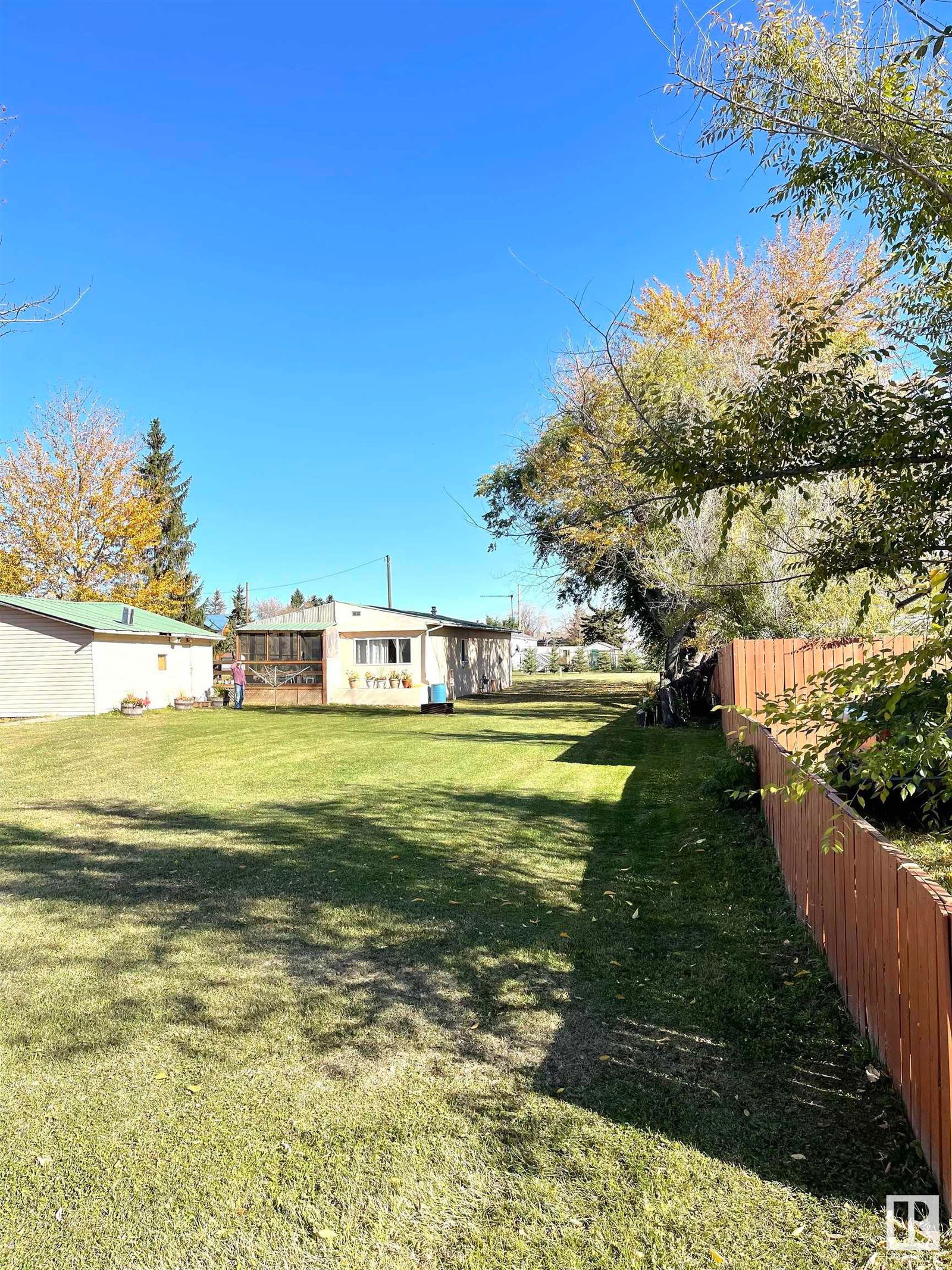 Listing Image 33